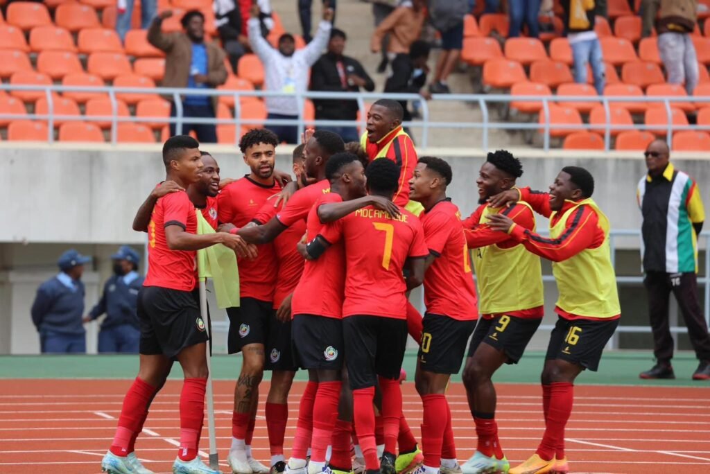 Jogo da seleção de Moçambique corre risco de estar vazio devido às manifestações e jogadores pedem apoio do público