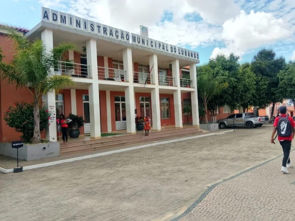 Lubango espera há quase um ano pelo dinheiro do prémio de melhor município de Angola