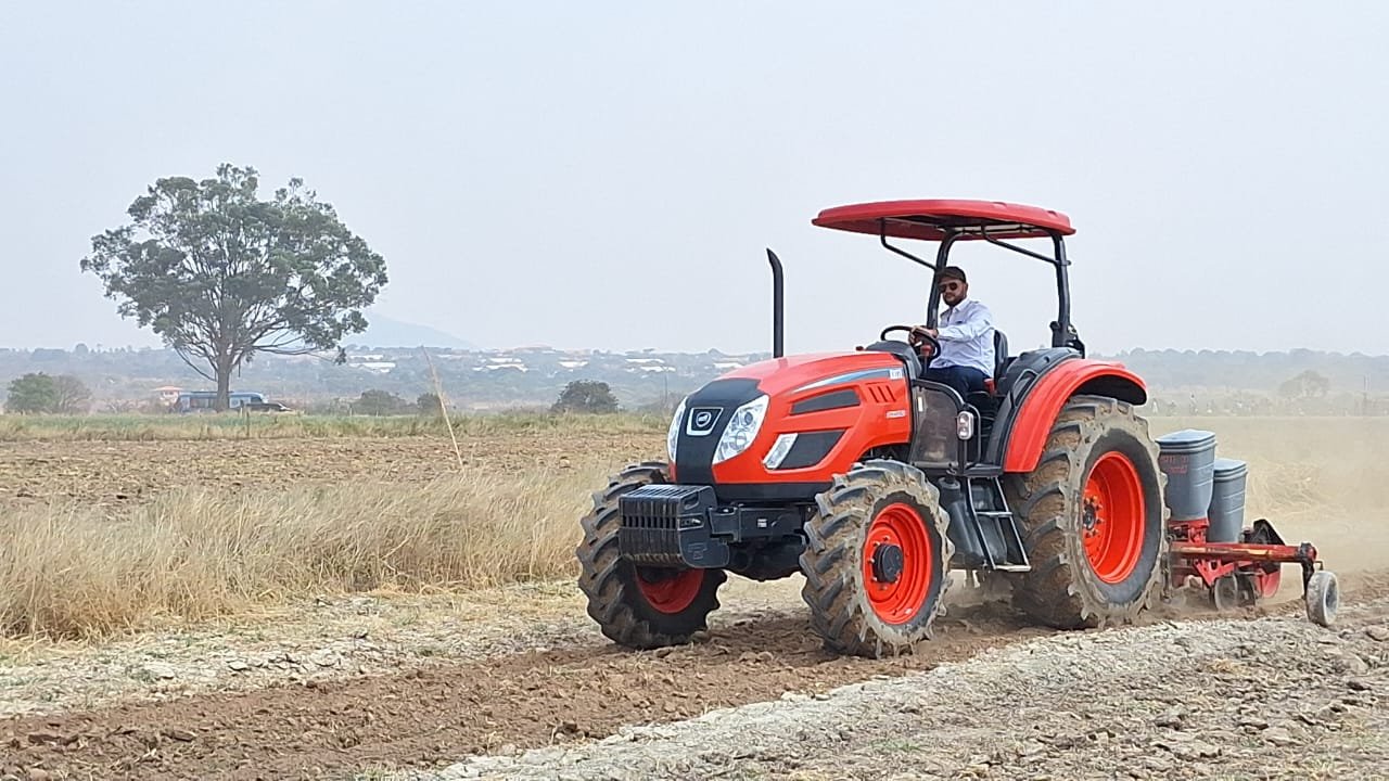 Carrinho Agri implementa programa de mecanização agrícola