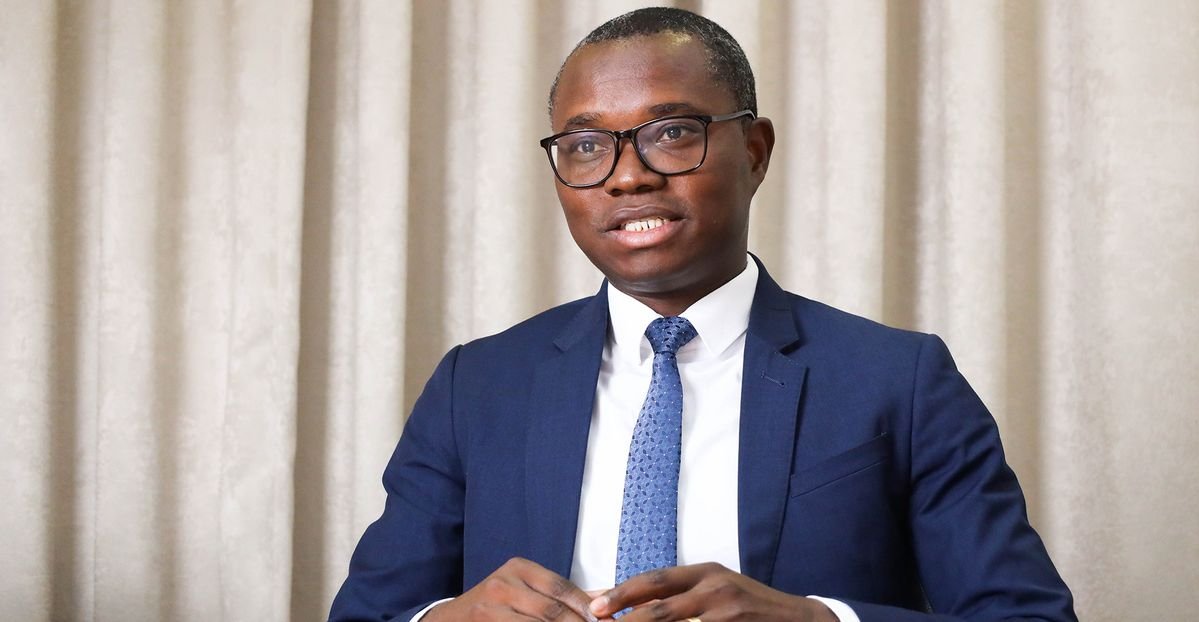 Contribuintes em Angola terão de declarar a totalidade dos seus rendimentos à AGT 2 Contribuintes em Angola terão de declarar a totalidade dos seus rendimentos à AGT