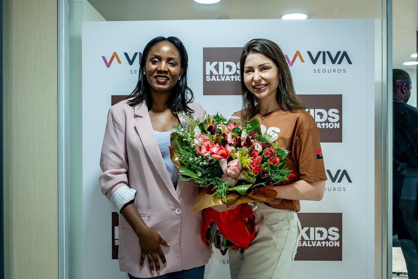 Viva Seguros leva cirurgias gratuitas a mais de 500 pessoas no Lubango com a KID Salvation
