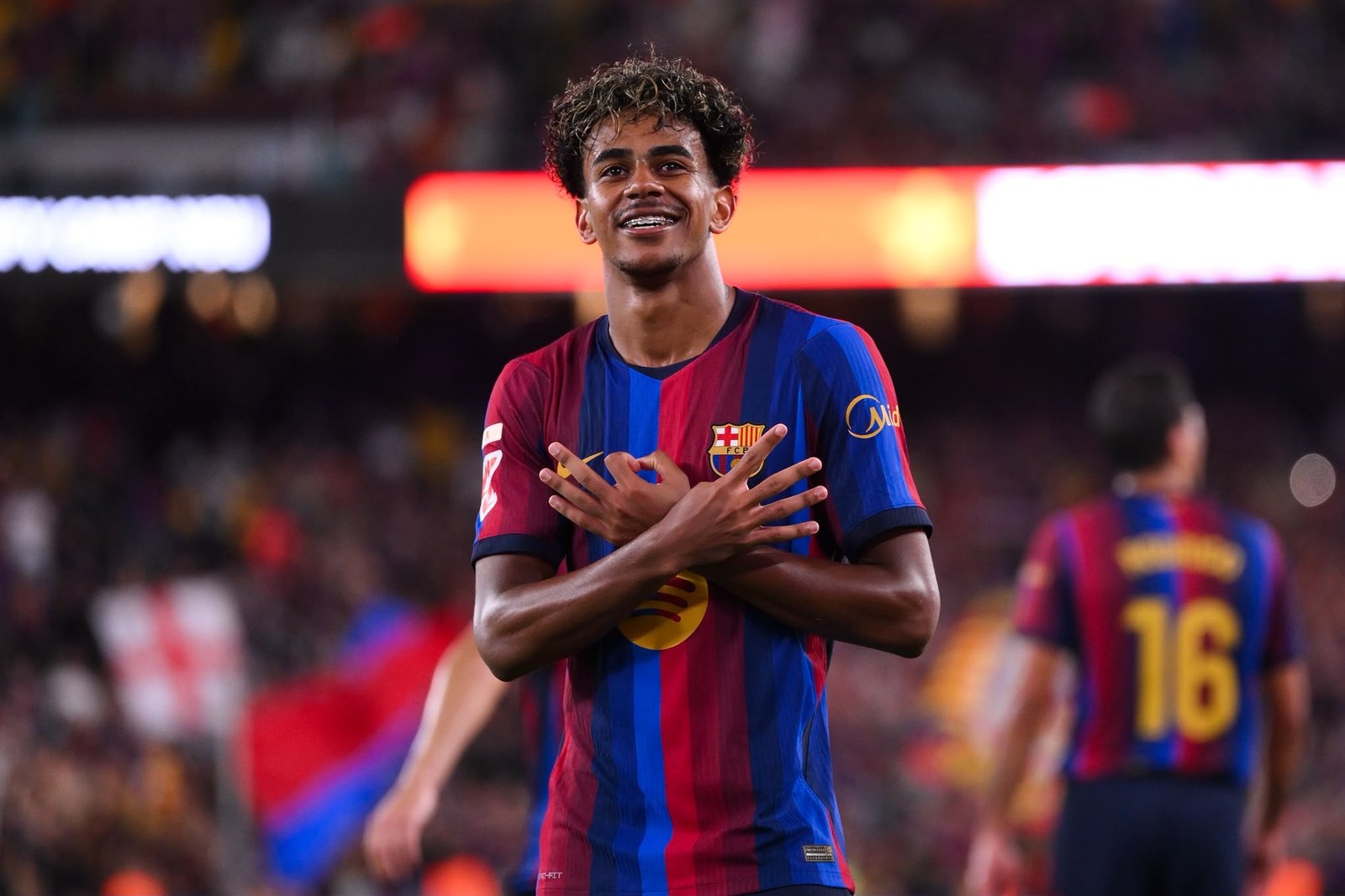 Espectáculo Único da Liga dos Campeões da UEFA na DStv Espectáculo Único da Liga dos Campeões da UEFA na DStv