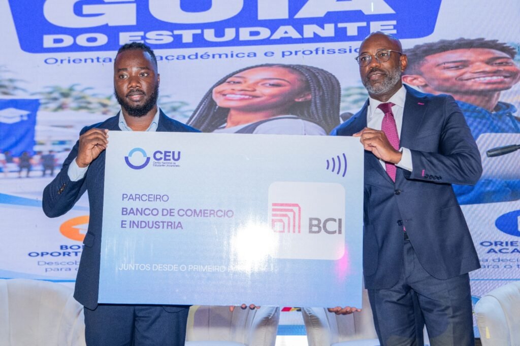 BCI financia até 7 milhões de kwanzas em propinas para mais de 7 mil universitários